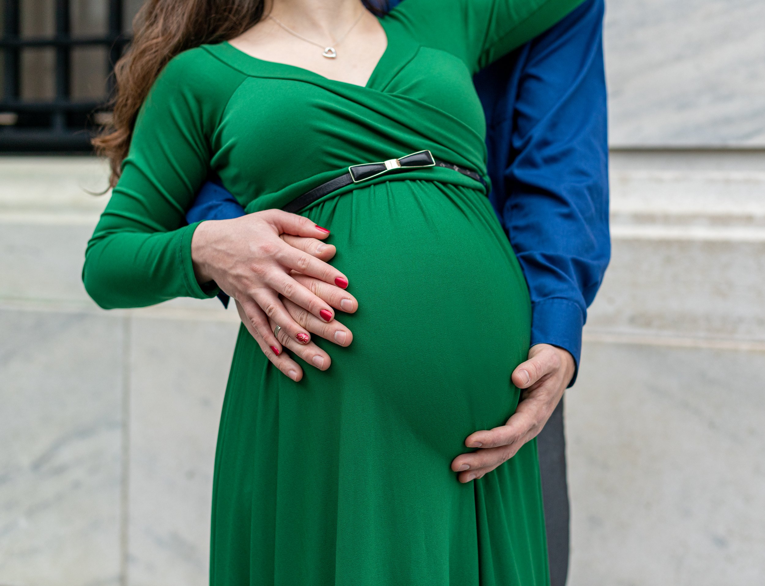 cleveland maternity photographer